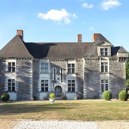 Chateau De La Fresnaye Bed & Breakfast Saint-Aubin-de-Luigne Exterior photo